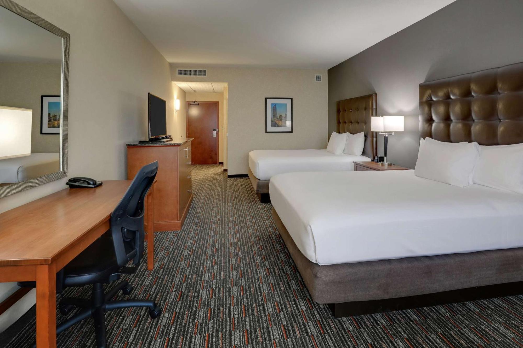 Drury Inn & Suites Charlotte Arrowood Kültér fotó