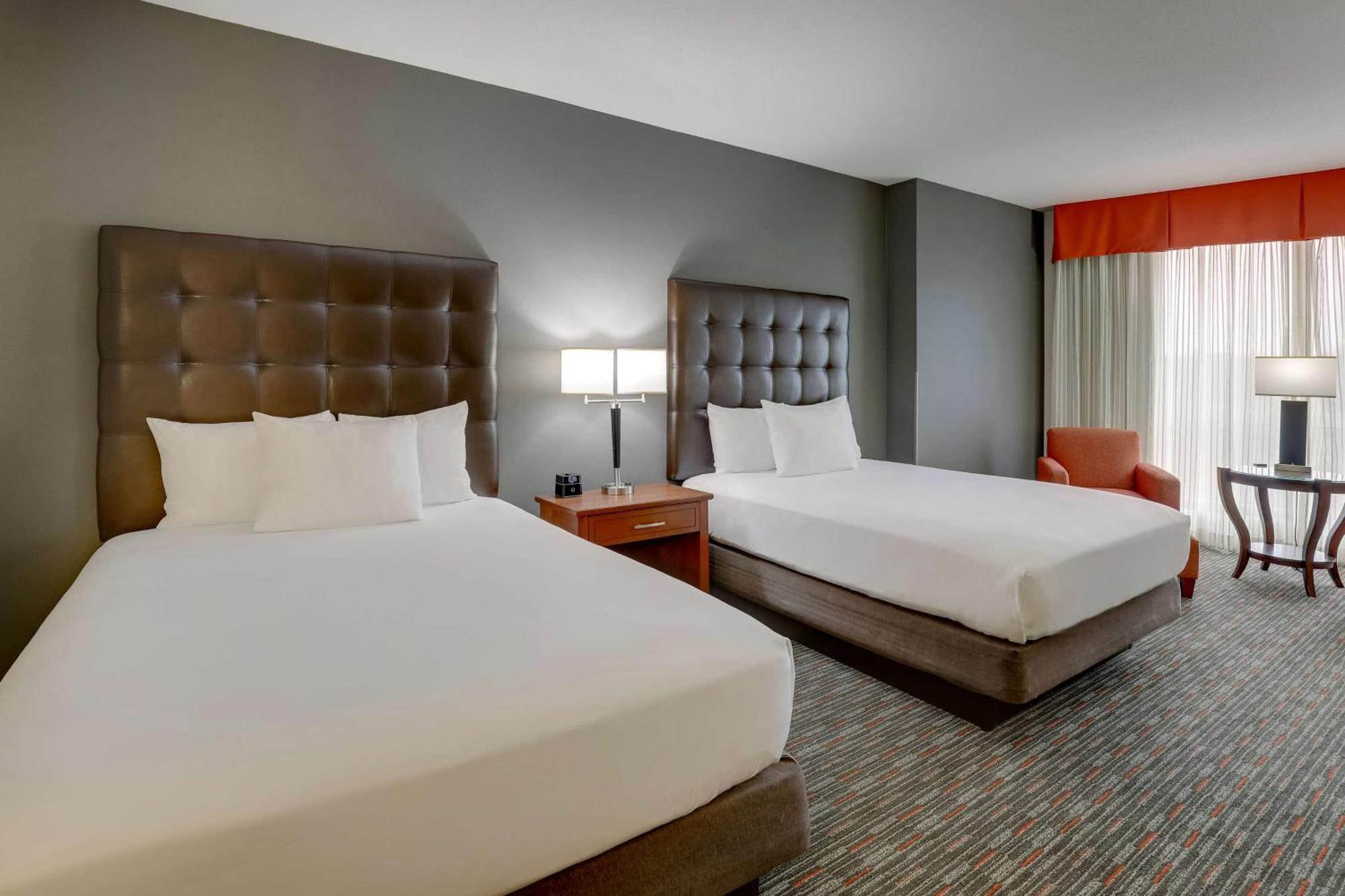 Drury Inn & Suites Charlotte Arrowood Kültér fotó