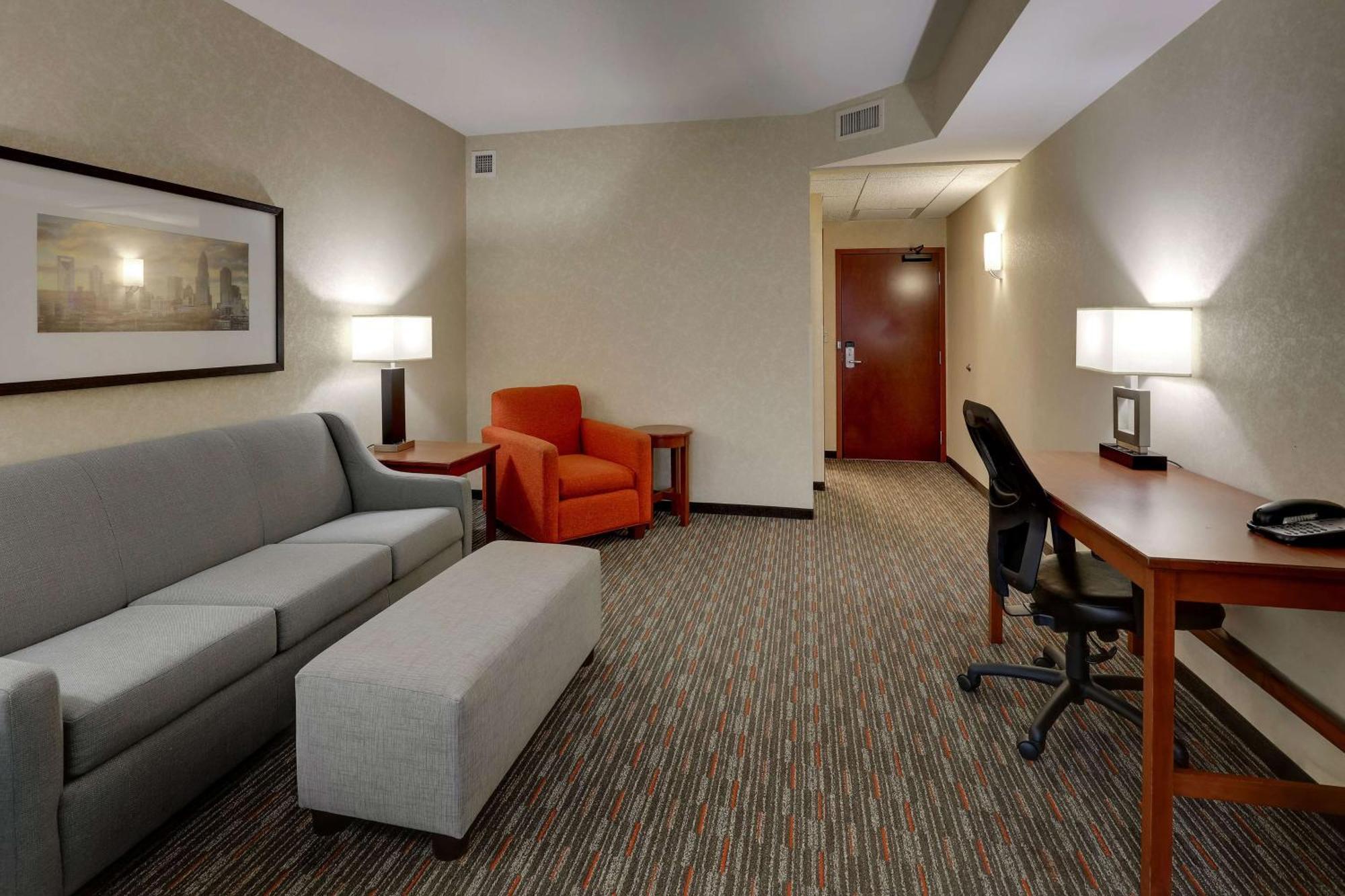 Drury Inn & Suites Charlotte Arrowood Kültér fotó