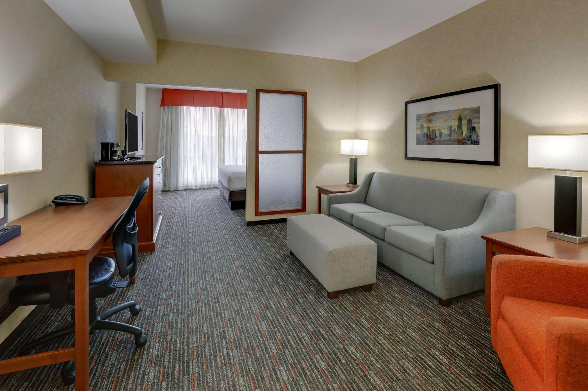 Drury Inn & Suites Charlotte Arrowood Kültér fotó