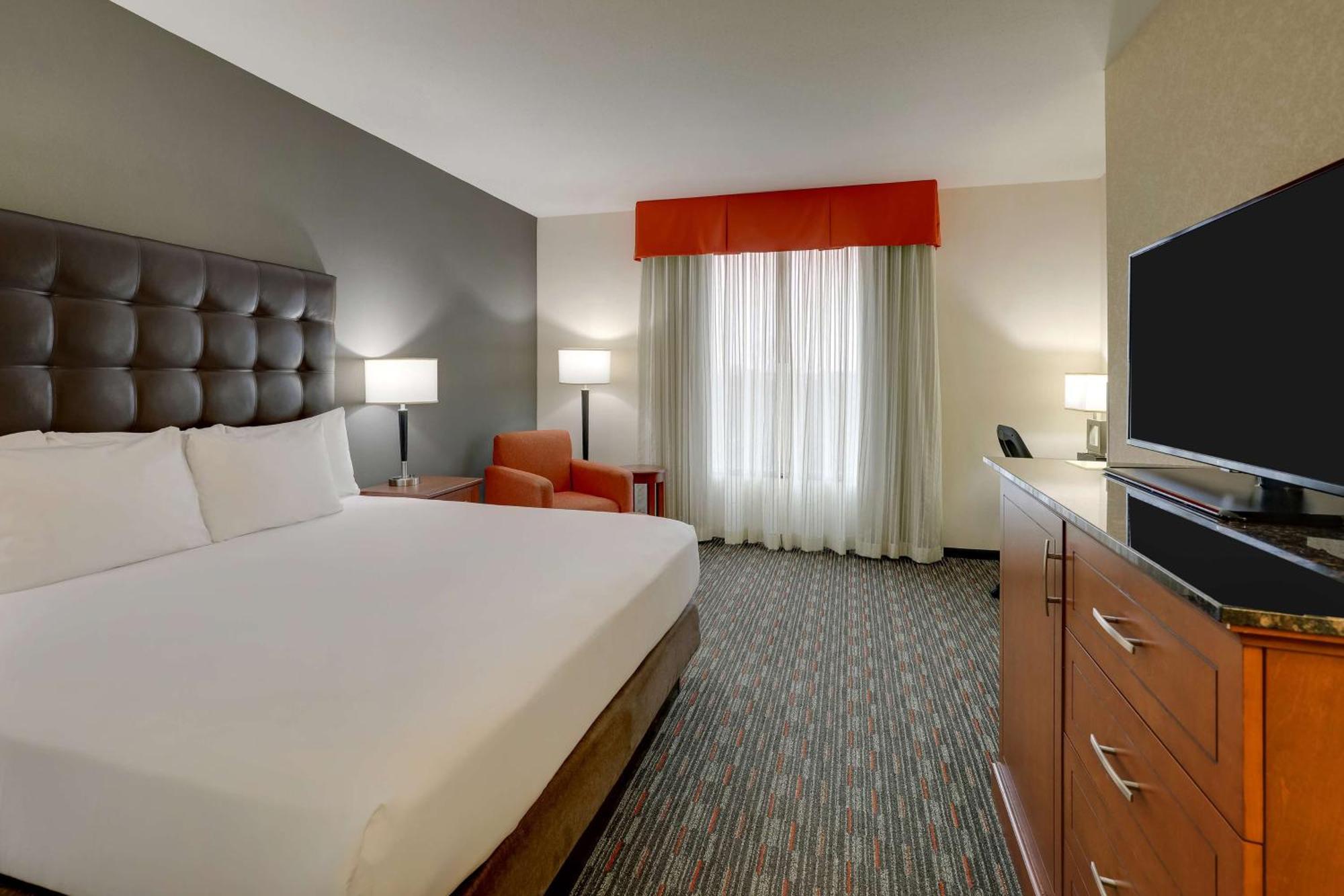 Drury Inn & Suites Charlotte Arrowood Kültér fotó