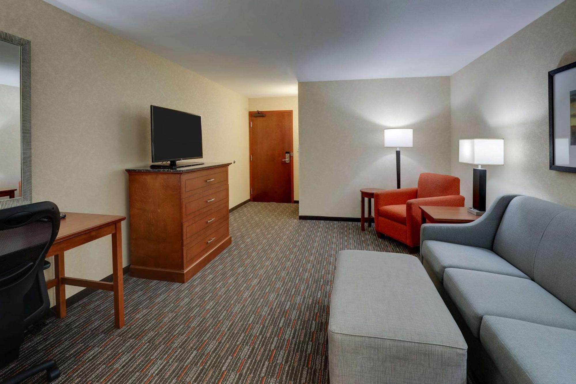 Drury Inn & Suites Charlotte Arrowood Kültér fotó
