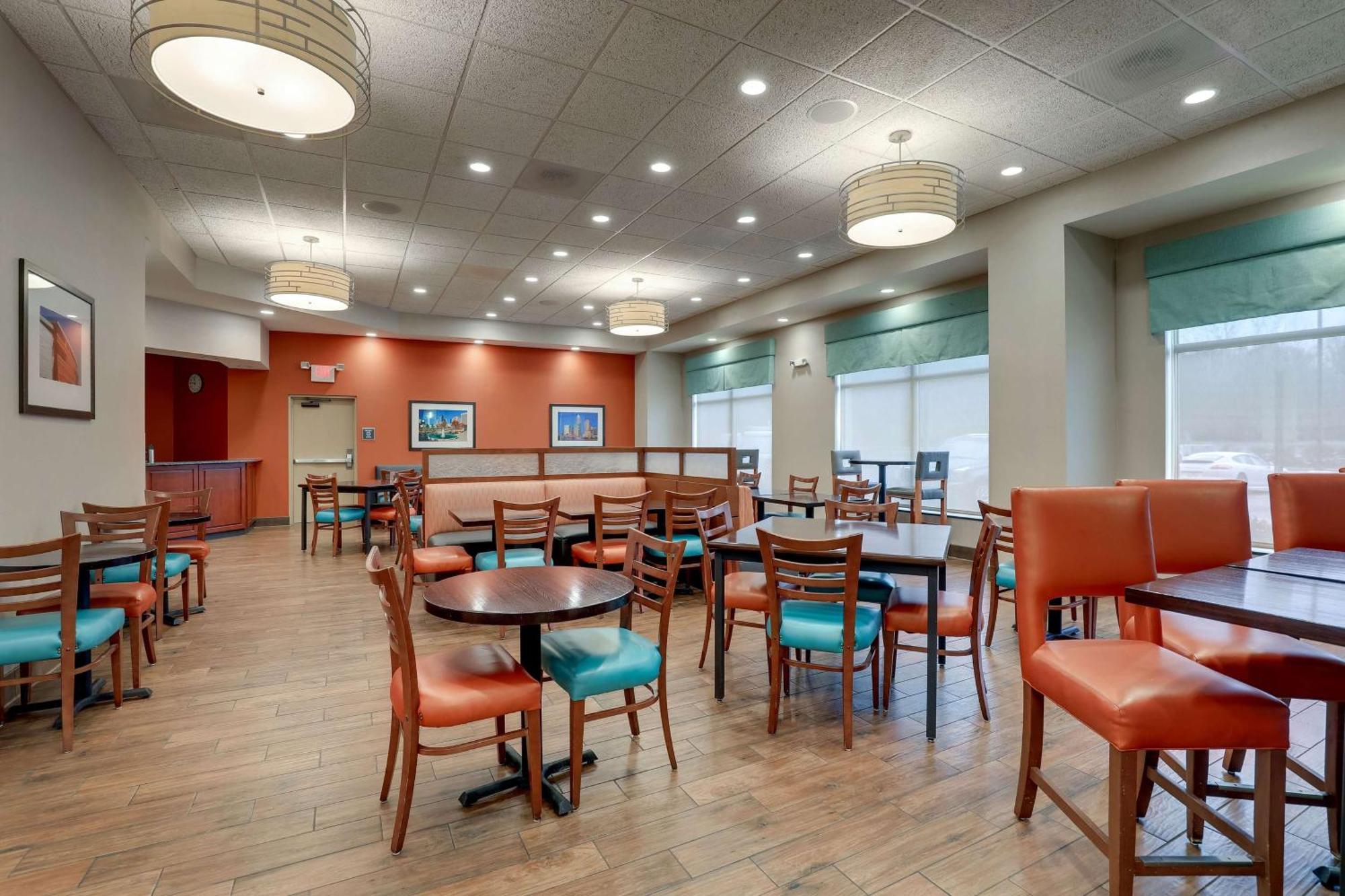 Drury Inn & Suites Charlotte Arrowood Kültér fotó